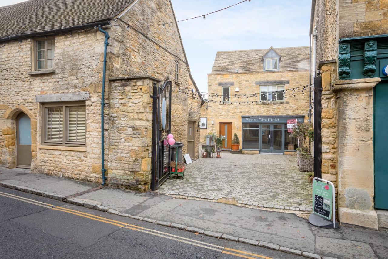 The Loft: Unique, Romantic, Grade II Listed, Dog Friendly Stow-on-the-Wold Buitenkant foto